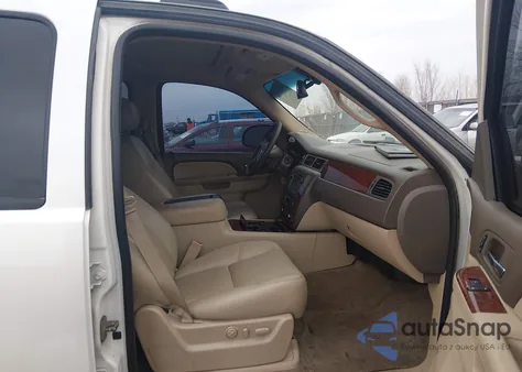 2013 Chevrolet Avalanche Ltz z USA, uszkodzony, nr VIN 3GNTKGE75DG163189